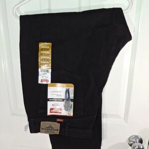 Wrangler Five Star Premium Relaxed Fit Jeans 44 x 29 Black - NWT